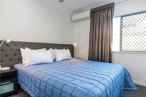 Blue Lagoon Villa B - Accommodation Gold Coast 6