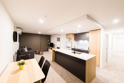 MidNight Apartment - Gold Coast 4U 3