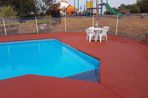 Lakes Caravilla Caravan Park - Accommodation Gold Coast 7