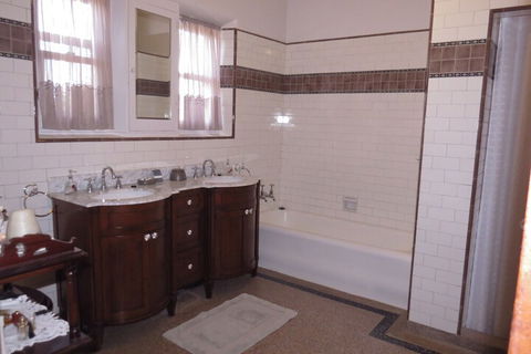Mourilyan House - Accommodation Gold Coast 5