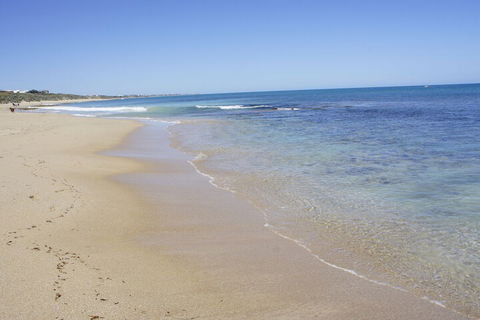 Beach Front The Wedge - Adults Only - Accommodation Gold Coast 3