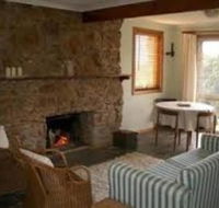 Mistover Cottage - Gold Coast 4U