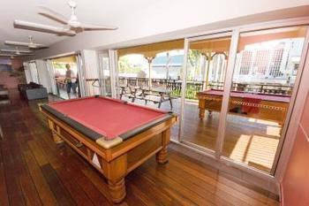 Global Backpackers Central - Accommodation Gold Coast 0