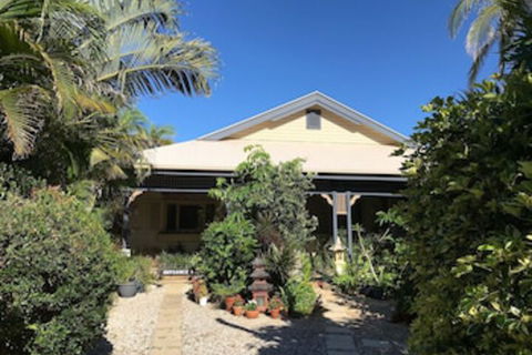 Tallow Beach Motel - Accommodation Gold Coast 0