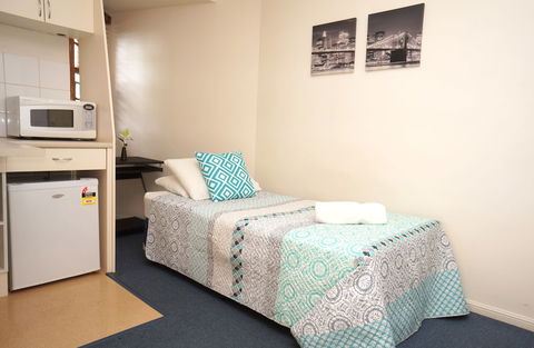 Ellie's Guesthouse - Accommodation Gold Coast 5