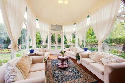 Barnsley House Bed & Breakfast - Accommodation Gold Coast 4