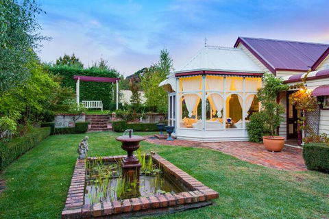 Barnsley House Bed & Breakfast - Accommodation Gold Coast 5