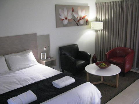 Clyde River Motor Inn - Gold Coast 4U 1