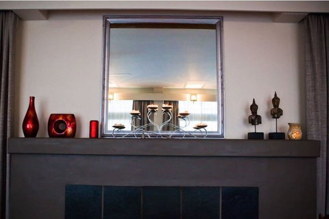 Abbotsleigh Motor Inn - 1 Gold Coast 2