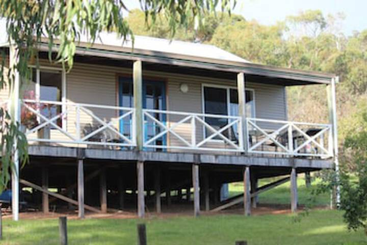 Takalarup WA Gold Coast 4U
