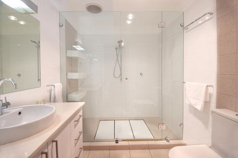 Semaphore Blue Apartments - Gold Coast 4U 4