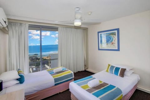 Catalina Resort - Accommodation Gold Coast 6