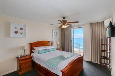 Catalina Resort - Accommodation Gold Coast 5