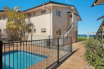 Lennox Head Beachfront Apartments - Gold Coast 4U 0