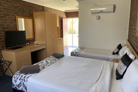 Major Mitchell Motel - Gold Coast 4U 7