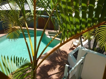 Kings Bay Apartments - Accommodation Gold Coast 2