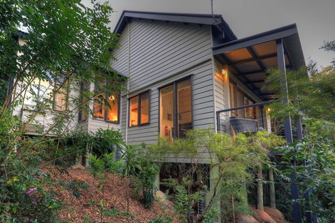 Montville Misty View Cottages - Accommodation Gold Coast 5