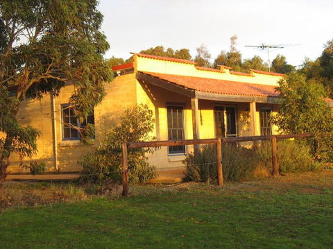 Dees Villa Bed & Breakfast - Accommodation Gold Coast 5