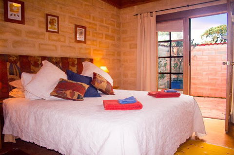 Dees Villa Bed & Breakfast - Accommodation Gold Coast 2