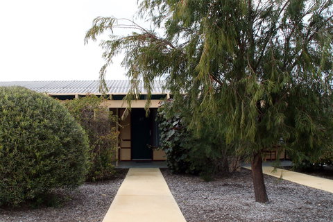 Jurien Bay Hotel - 1 Gold Coast 5