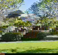 Tree Elle - Accommodation Gold Coast