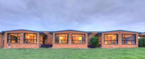 Jacaranda Motor Lodge - Accommodation Gold Coast 1