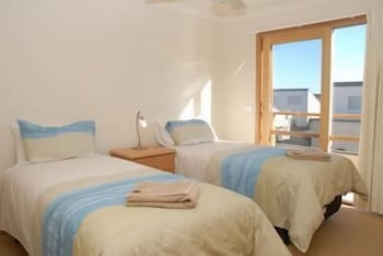 The Lakes Apartments - Gold Coast 4U 6