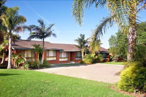 Paradise Holiday Apartments - Gold Coast 4U 5