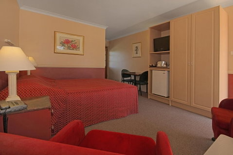 Milton Village Motel - Accommodation Gold Coast 2
