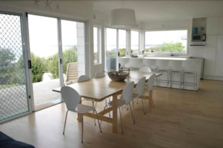 Culburra Beach NSW Accommodation Gold Coast