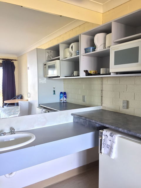 Skenes Creek Lodge Motel And Restaurant - Accommodation Gold Coast 6