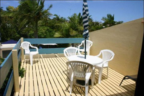 Noosa Terrace & Belmondos Waterfront Resort - Gold Coast 4U 6
