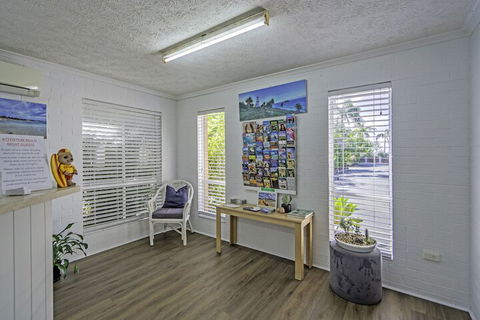 Blue Waters Motel - Gold Coast 4U 5