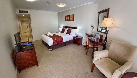 Ocean Views Resort - Accommodation Gold Coast 4