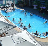 Youth Shack Backpackers - Hostel - Gold Coast 4U