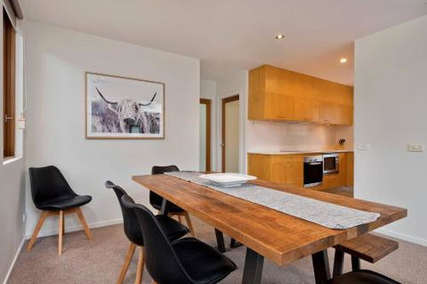 Snow Stream Apartments - Accommodation Gold Coast 2