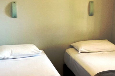 Restawile Motel - Gold Coast 4U 6