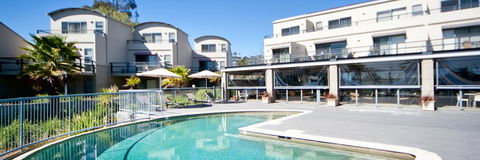 Corrigans Cove - Gold Coast 4U 2
