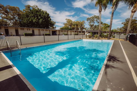 Artesian Spa Motel - Accommodation Gold Coast 2