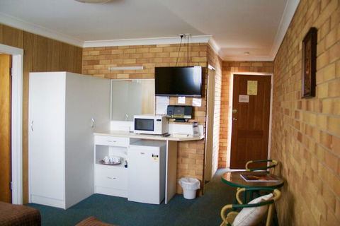 Buckaroo Motor Inn - Accommodation Gold Coast 6