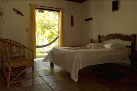 Emaroo Hotel Port Hughes - 1 Gold Coast 6