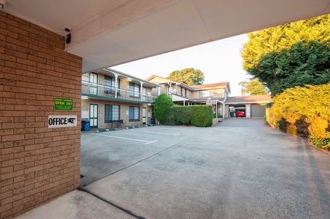 Jacaranda Place Motor Inn - Accommodation Gold Coast 1