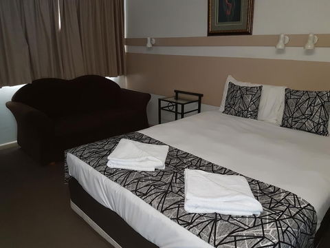 Park Drive Motel - Gold Coast 4U 4