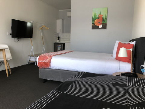 Commodore Motor Inn Albury - Gold Coast 4U 3