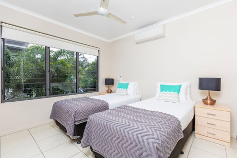 Sea Point On Trinity Beach - Accommodation Gold Coast 3