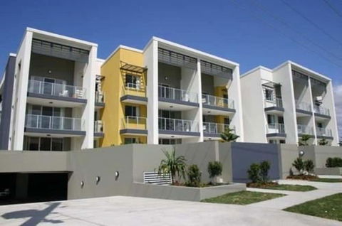 Splendido Resort Apartments - Gold Coast 4U 0