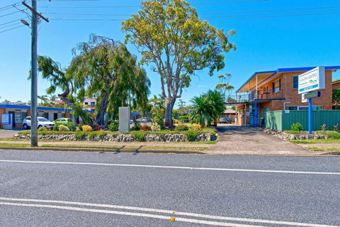 Haven Waters Motel & Apartments - Gold Coast 4U 1