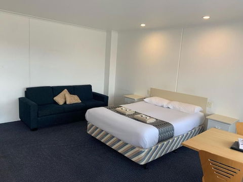 Heyfield Motel & Apartments - Gold Coast 4U 6