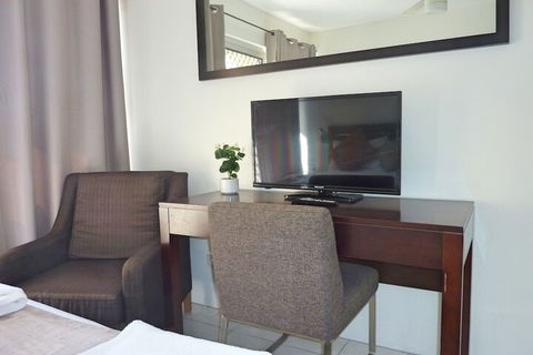 Jadran Motel & El Jays Holiday Lodge - Accommodation Gold Coast 6