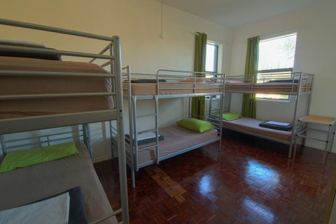 Cambridge Lodge - Hostel - Accommodation Gold Coast 4